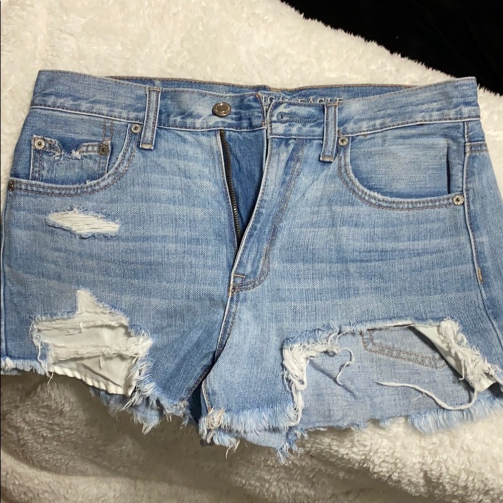 American eagle distress jean shorts
